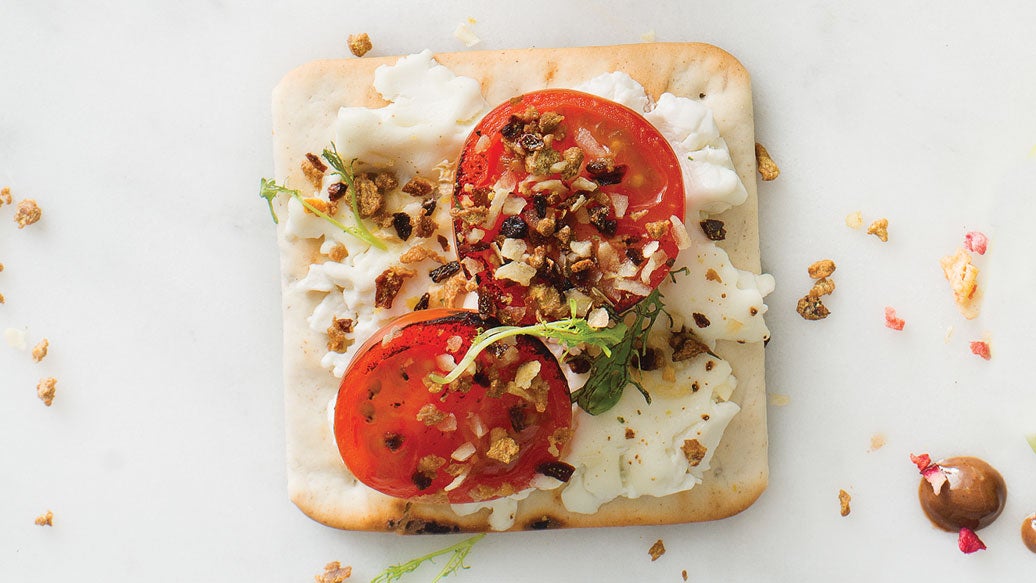 Red Garlic Tomato Bites