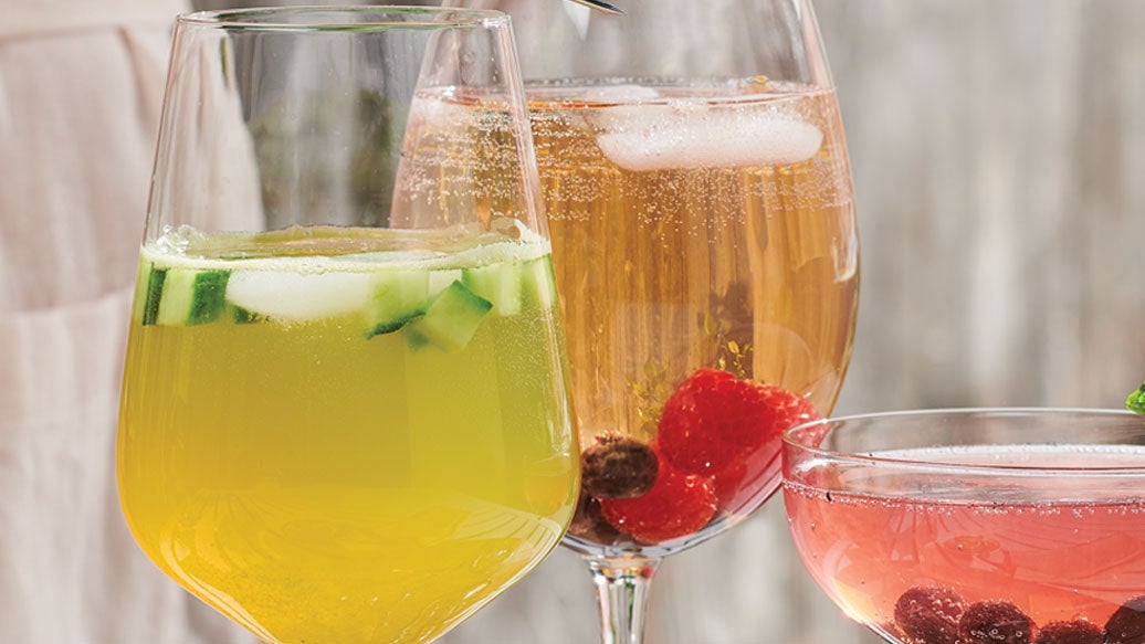 Berry Good Elderflower Sangria