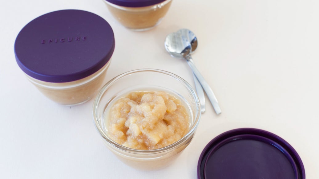 Christmas Tea Spiced Apple Sauce