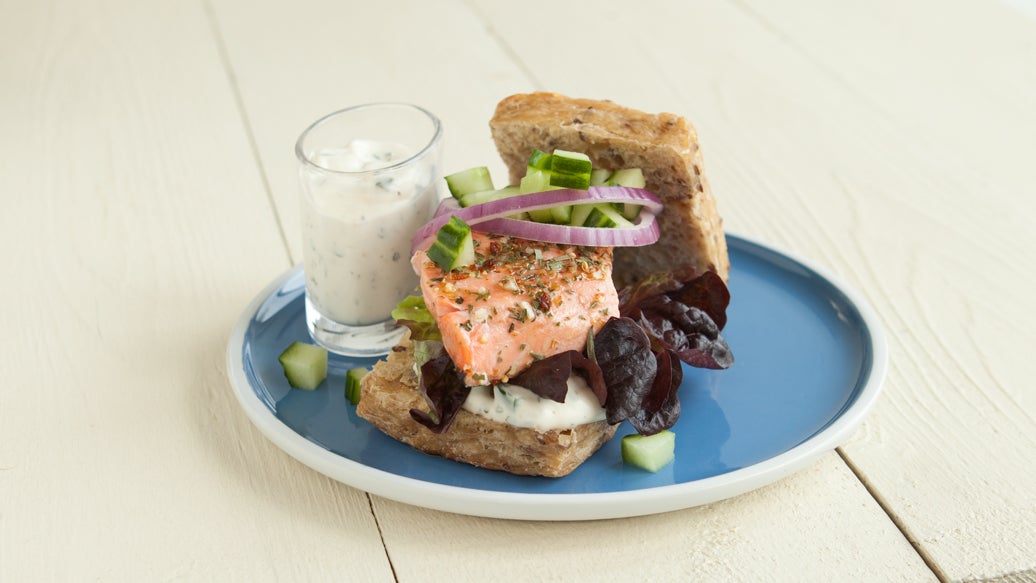 Grilled Salmon Burger with Cucumber and Lemon Dilly Sauce