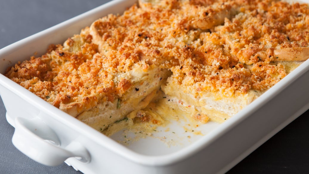 Make-Ahead Spinach Dip Breakfast Casserole