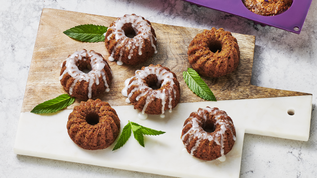 Mini Carrot Bundt Cakes