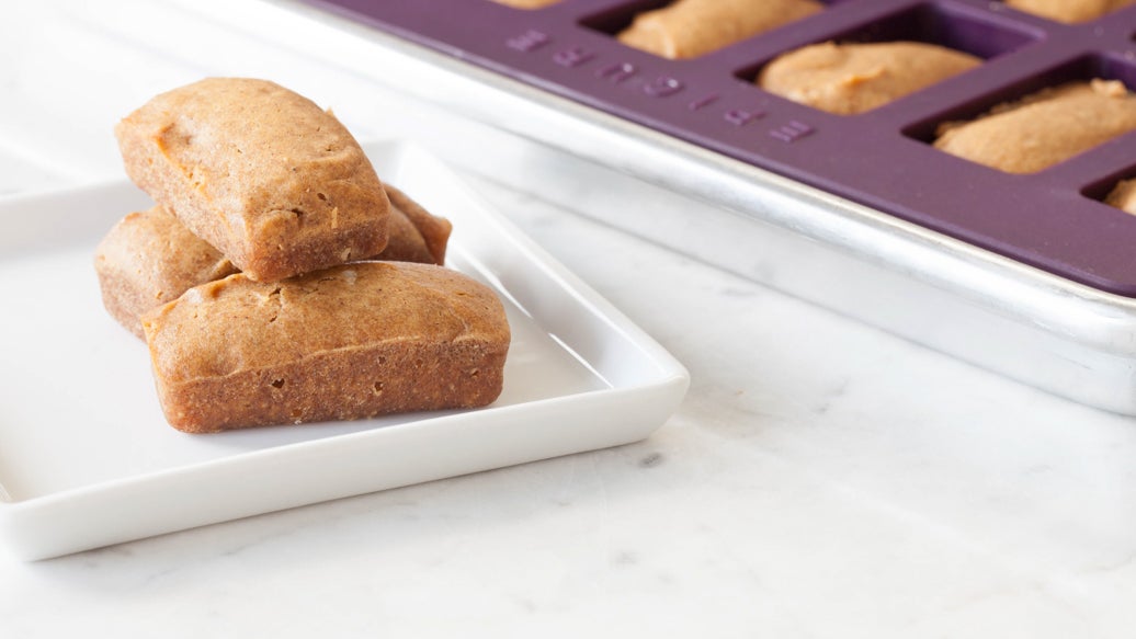 Mini Gingerbread Cakes