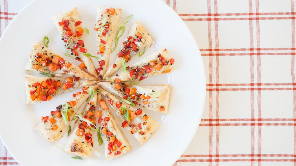 Mini Veggie Puff Pizzas