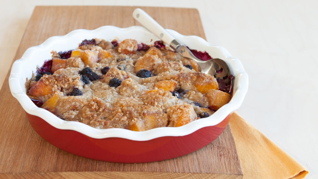 Peach Blueberry Crumble Pie