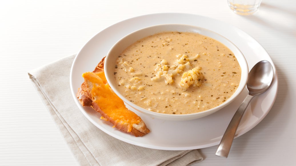 Zippy Cauliflower and Cheese Soup