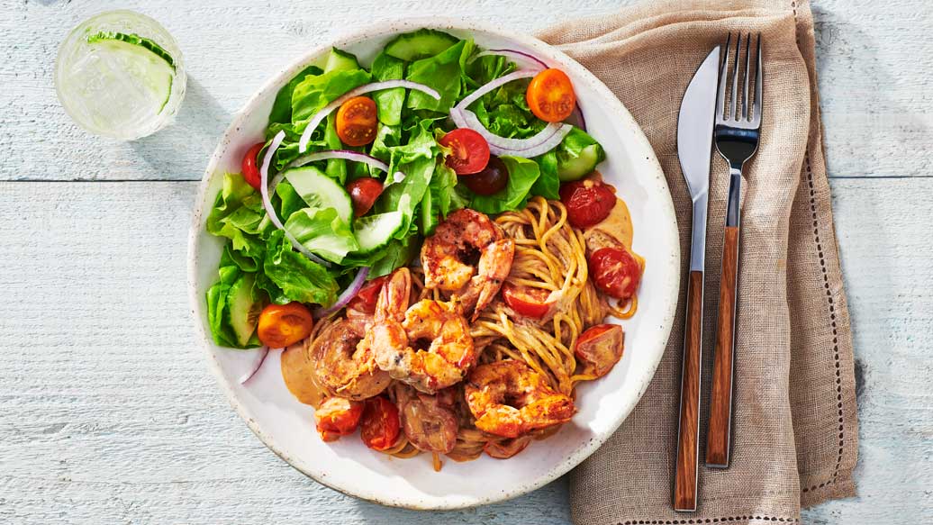 Red Garlic Shrimp & Tomato Pasta