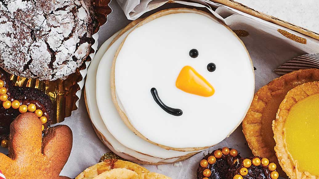 Summer Berry Snowmen