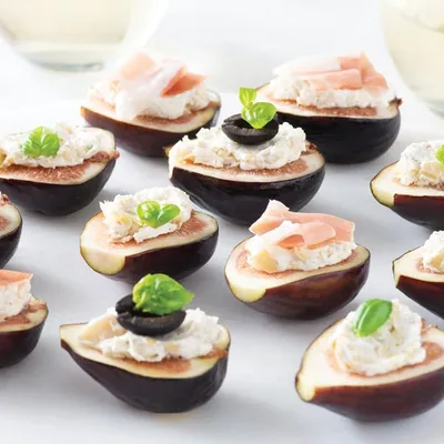 Figgy Artichoke Bites