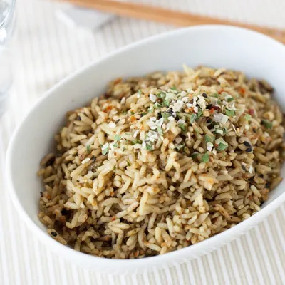 3 Onion Sesame Crunch Rice