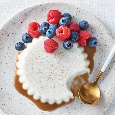 Vanilla Bean Panna Cotta