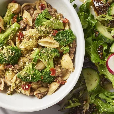 Steamer Beef & Broccoli Pasta