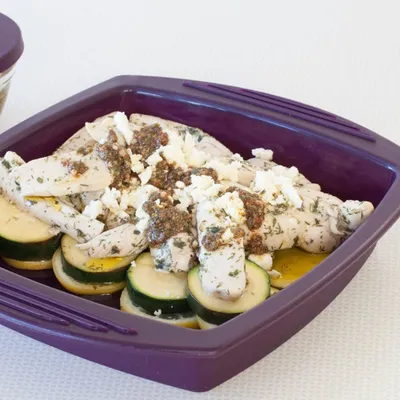 10-minute Lemony Chicken and Zucchini