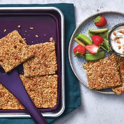 Baked Apple Protein Bars