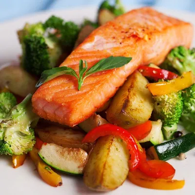 Baked Salmon and Vegetables