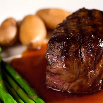 Beef Tenderloin with Pinot Noir Sauce