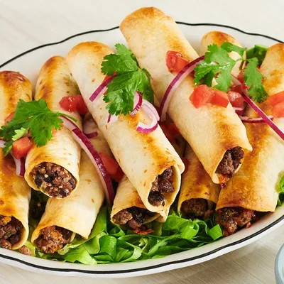 Baked Bean & Beef Taquitos 