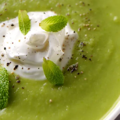 Chilled Minted Pea Soup