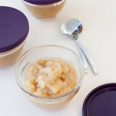 Christmas Tea Spiced Apple Sauce