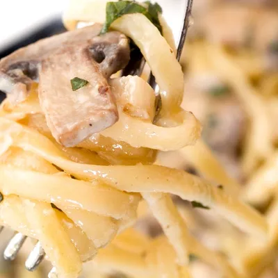 Herbed Garlic and Mushroom Pasta
