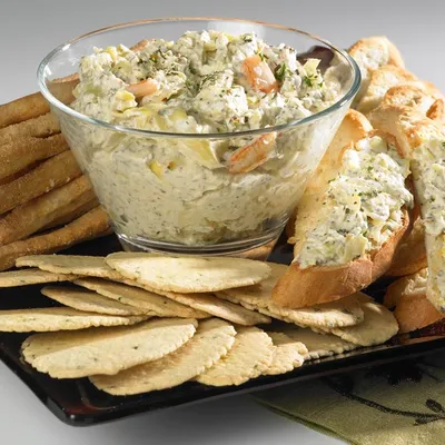 Hot Crab and Artichoke Dip