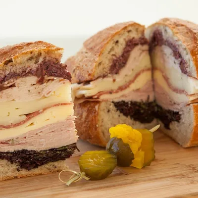 Make-ahead New Orleans Muffuletta