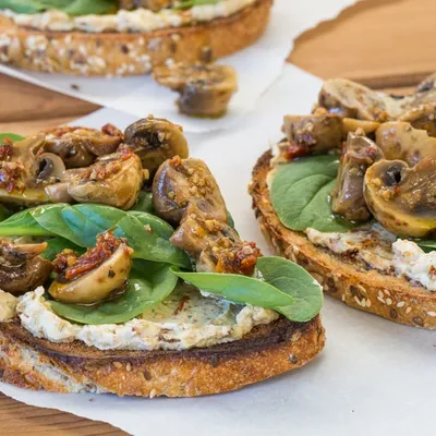 Mushroom & Pepper Tartine 