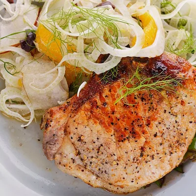 Pork Chops with Fennel and Juniper Berries