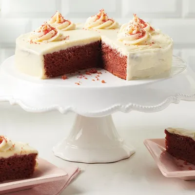 Red Velvet Round Cake