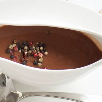 Red Wine Peppercorn Sauce
