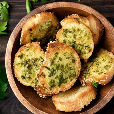 Sage & Apple Stuffing Crisps