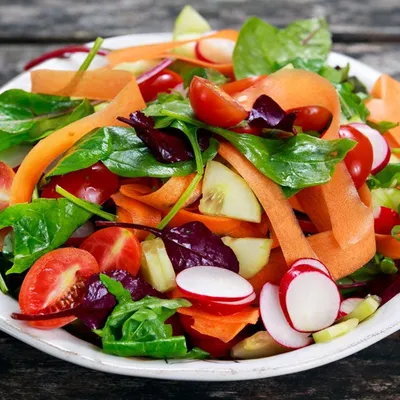 Spinach and Radish Salad