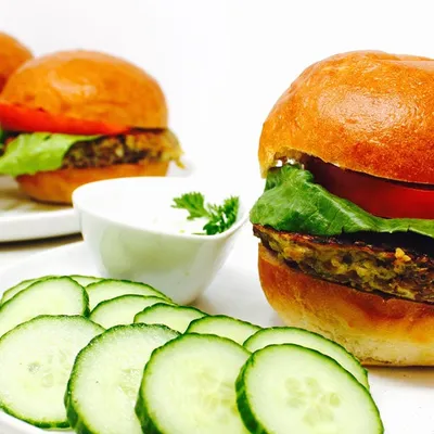 Veggie Burger Dinner