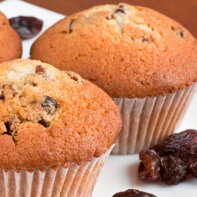 Yummy Applesauce Muffins