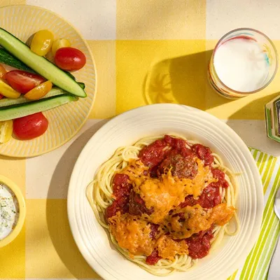 Cheesy Spaghetti & Meatballs