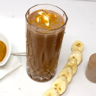 Chocolate Peanut Butter Cup Smoothie