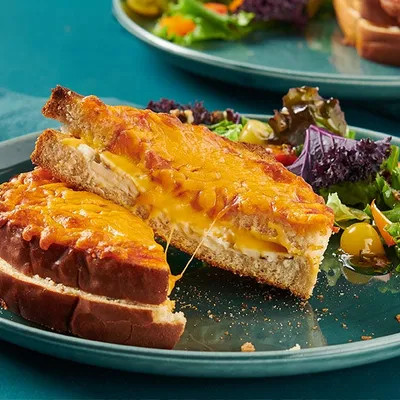Gooey Grilled Cheese