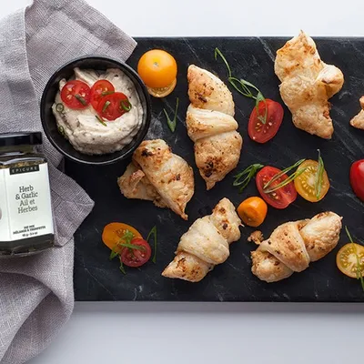 Hot Spinach & Artichoke Bites