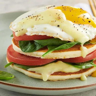 Pancake Eggs Benny
