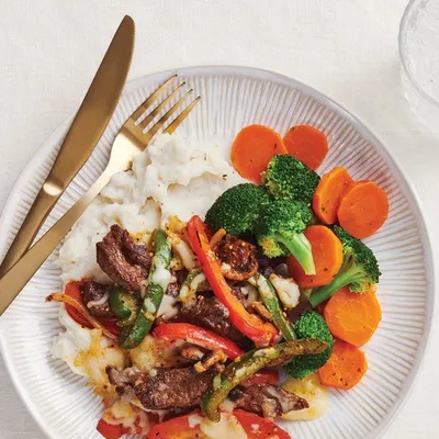 Philly-Style Cheesesteak with Garlic Mashed Potatoes