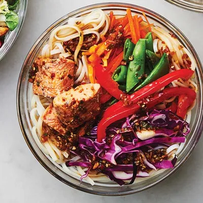 Sesame Ginger Salmon Salad