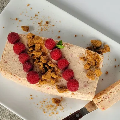 Steamer Berry Swirl Cheesecake