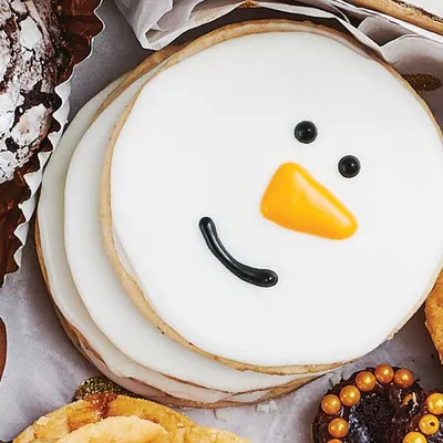 Summer Berry Snowmen